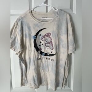 Women’s “Night Bloom” Tie Dye Graphic Tee - Size XXL